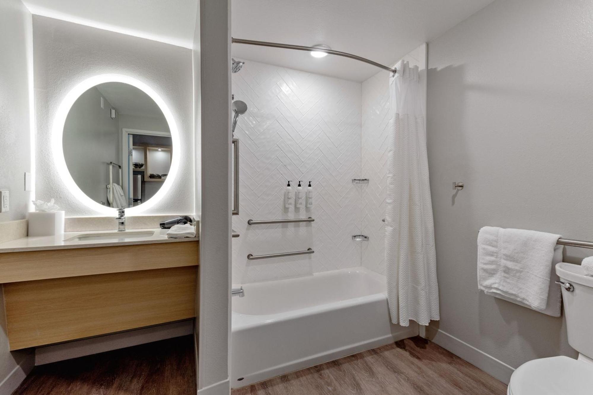 Towneplace Suites By Marriott Pueblo Downtown Bagian luar foto