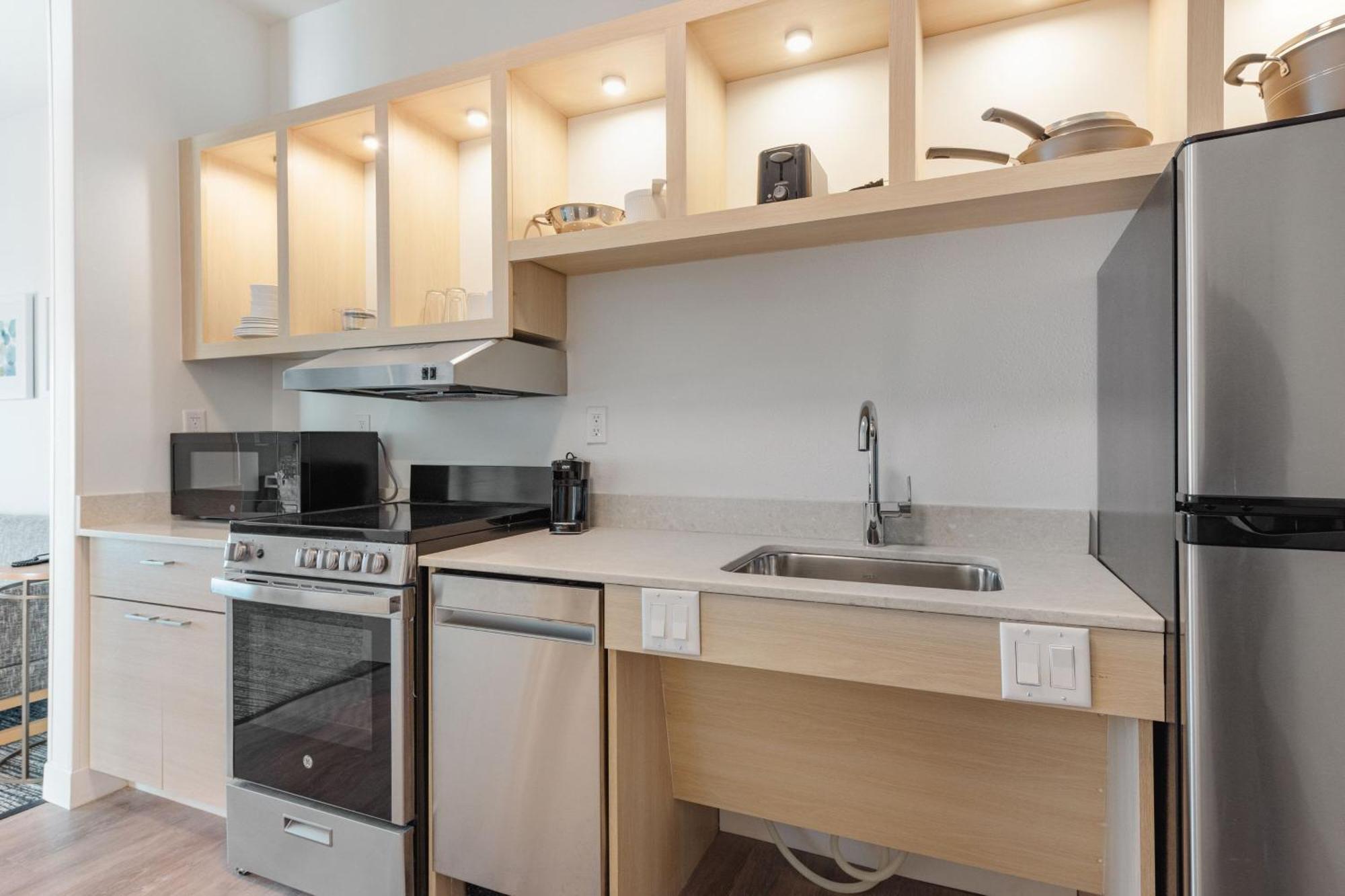Towneplace Suites By Marriott Pueblo Downtown Bagian luar foto